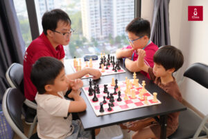 ICHESS VINHOMES GRAND PARK