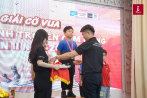 Trao giải cờ vua iChess dành cho các kỳ thủ U7 – U9 – U11 (18)