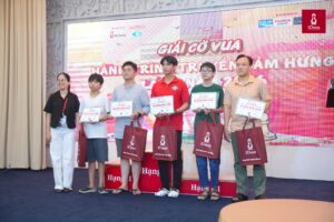 Vinh danh các kỳ thủ Challenger & Master (11)